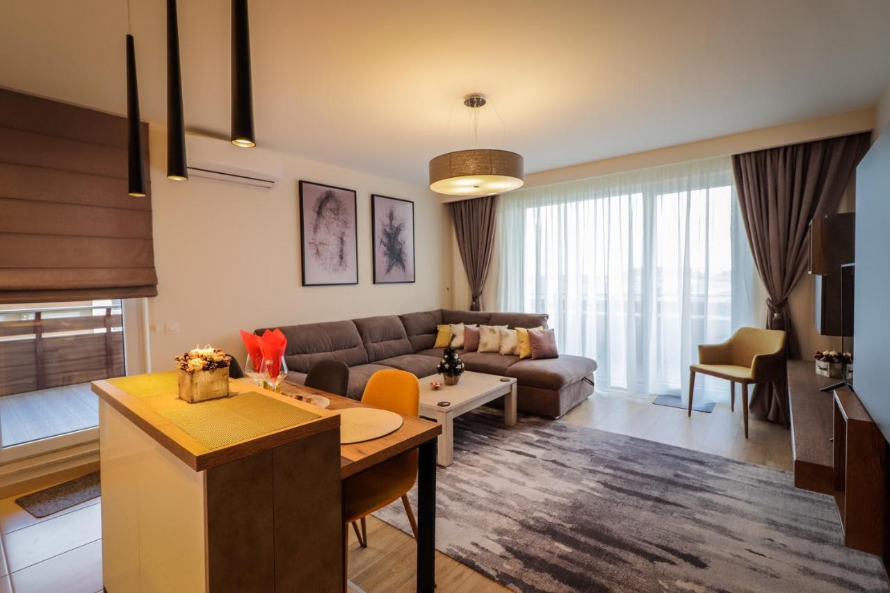 Lux Green Apartament 2 Apartment Brasov Exterior photo